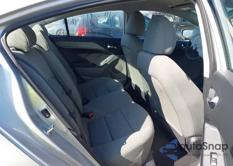 2016 Kia Forte Lx z USA, uszkodzony, nr VIN KNAFK4A67G5516462